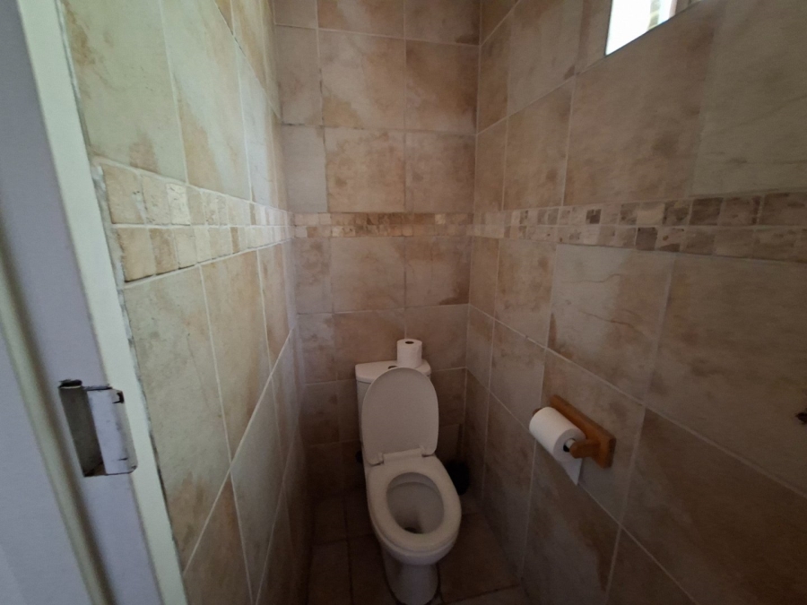 2 Bedroom Property for Sale in Groenvallei Western Cape